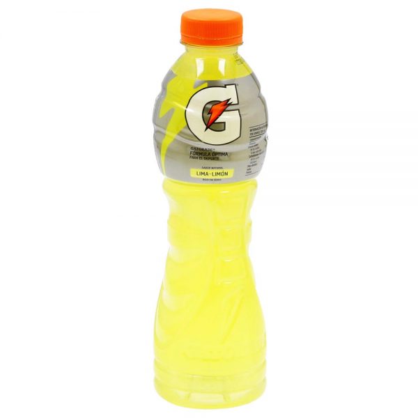 La bebida hidratante Gatorade sabor lima limón en su presentación de 500 ml es una bebida que repone todas las sales y minerales que el cuerpo ha perdido después de hacer ejercicio; de esta manera mantienes tu cuerpo con los niveles adecuado para que rindas más en el día. Gatorade es considerado una bebida para deportistas y un gran porcentaje de los consumidores en México, son personas que quieren curar la resaca de un día antes y así poder mantenerse hidratados.