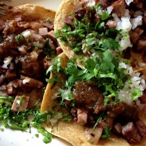 Tacos de suadero por pza